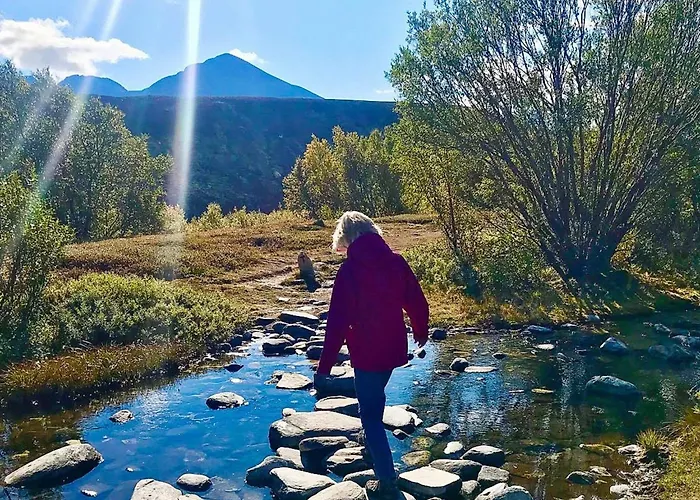 6 Person In Sollia-by Traum *